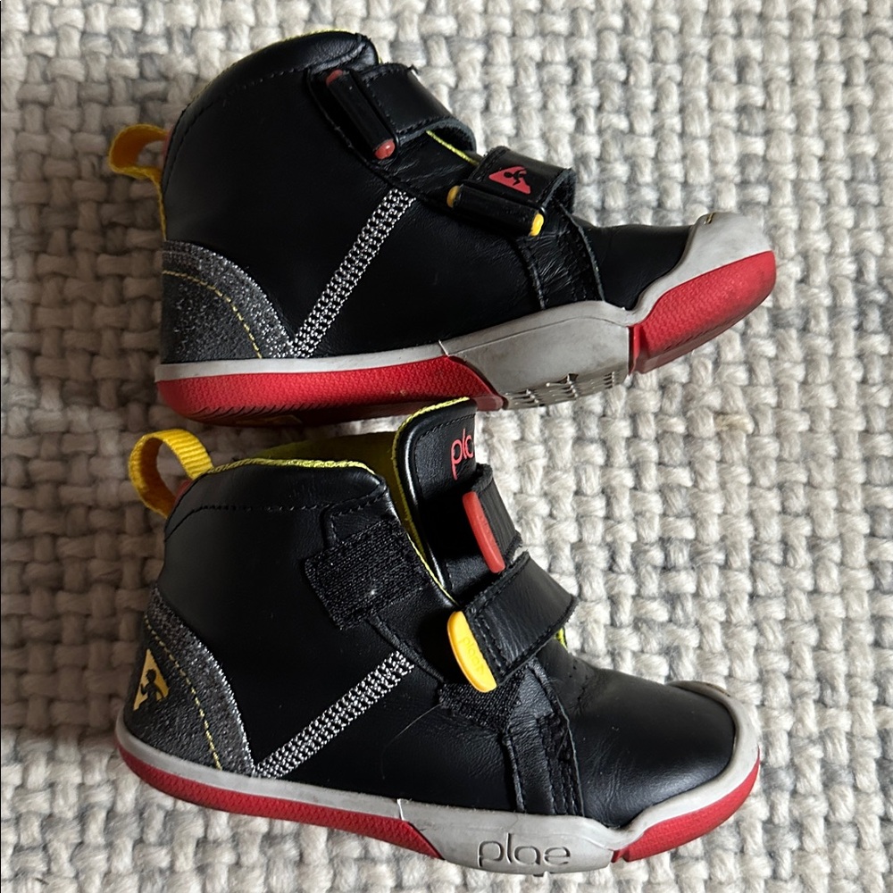 PLAE Black and Lime Kids Sneakers